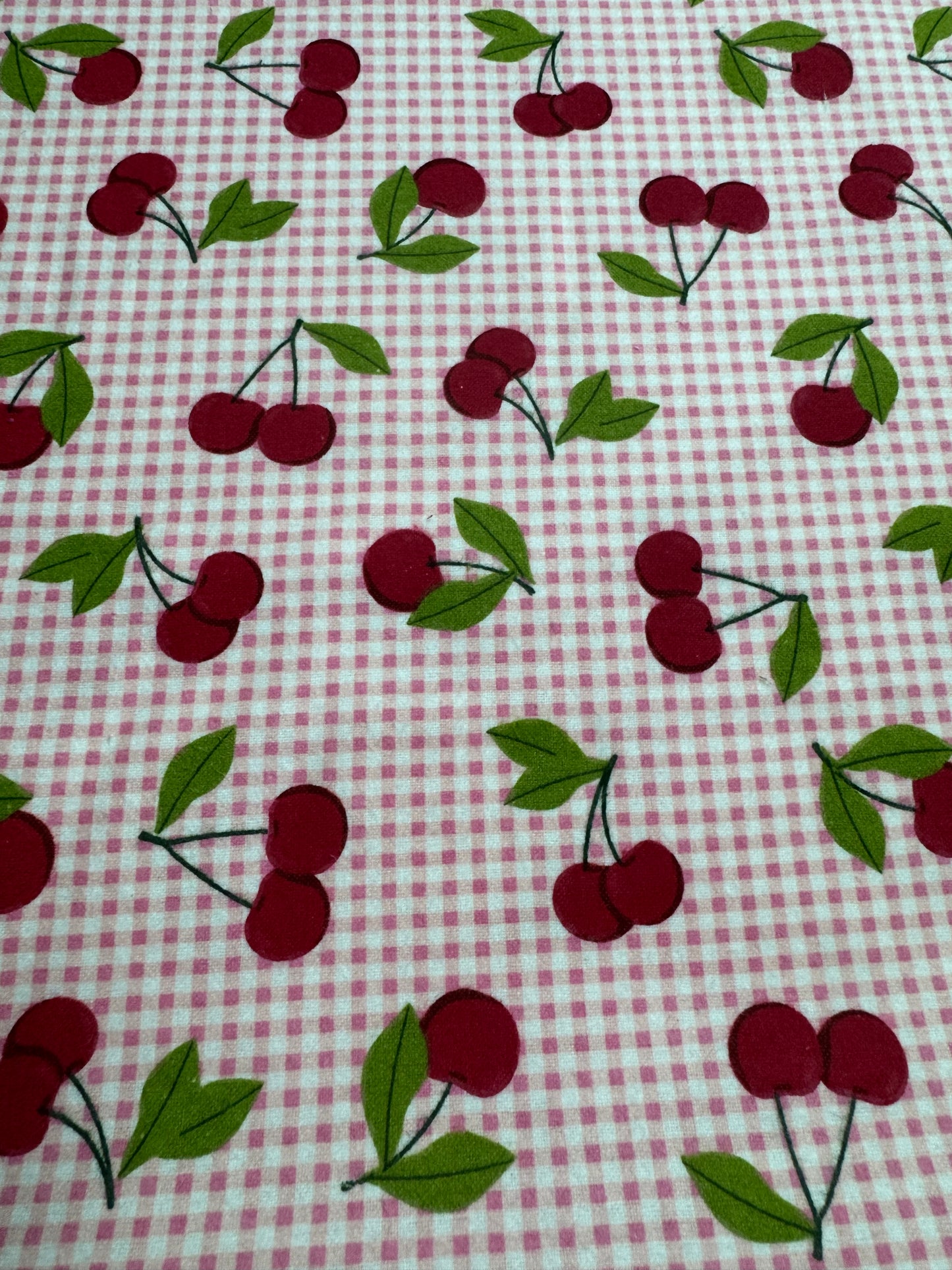 Cerise à carreaux