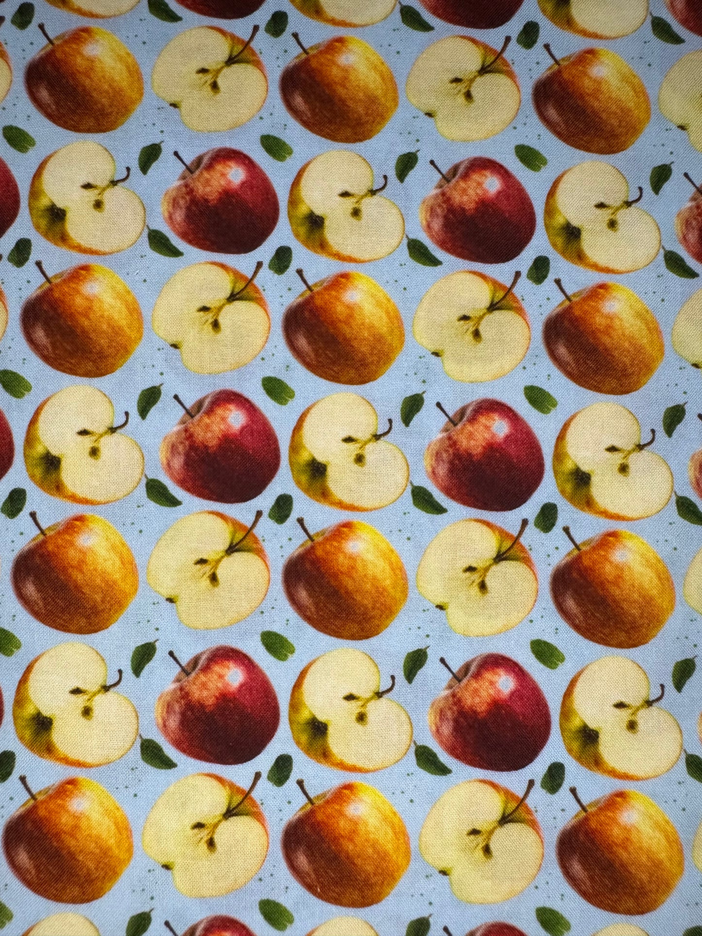 Pomme du verger (bleu)