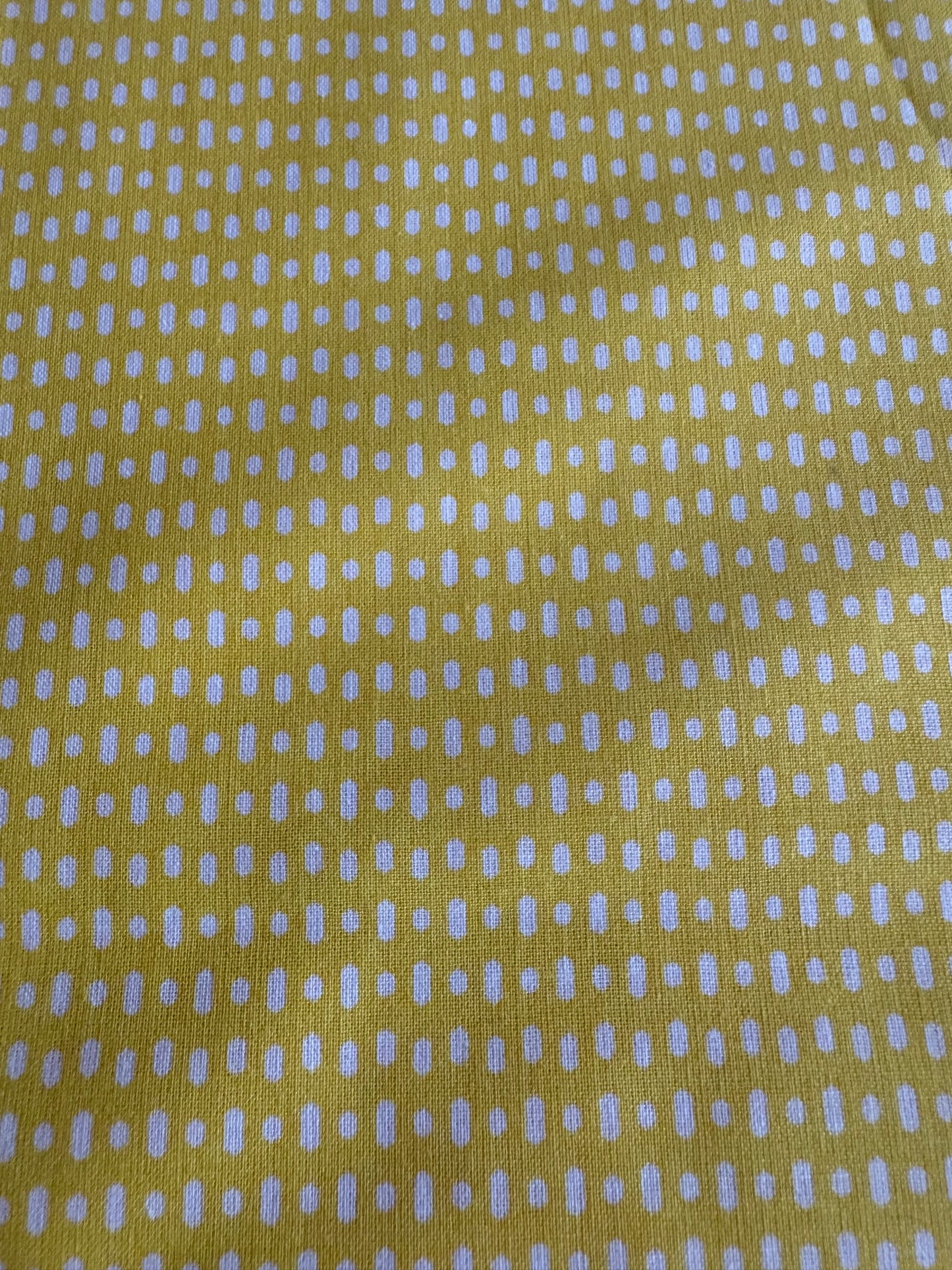 Trait blanc fond jaune